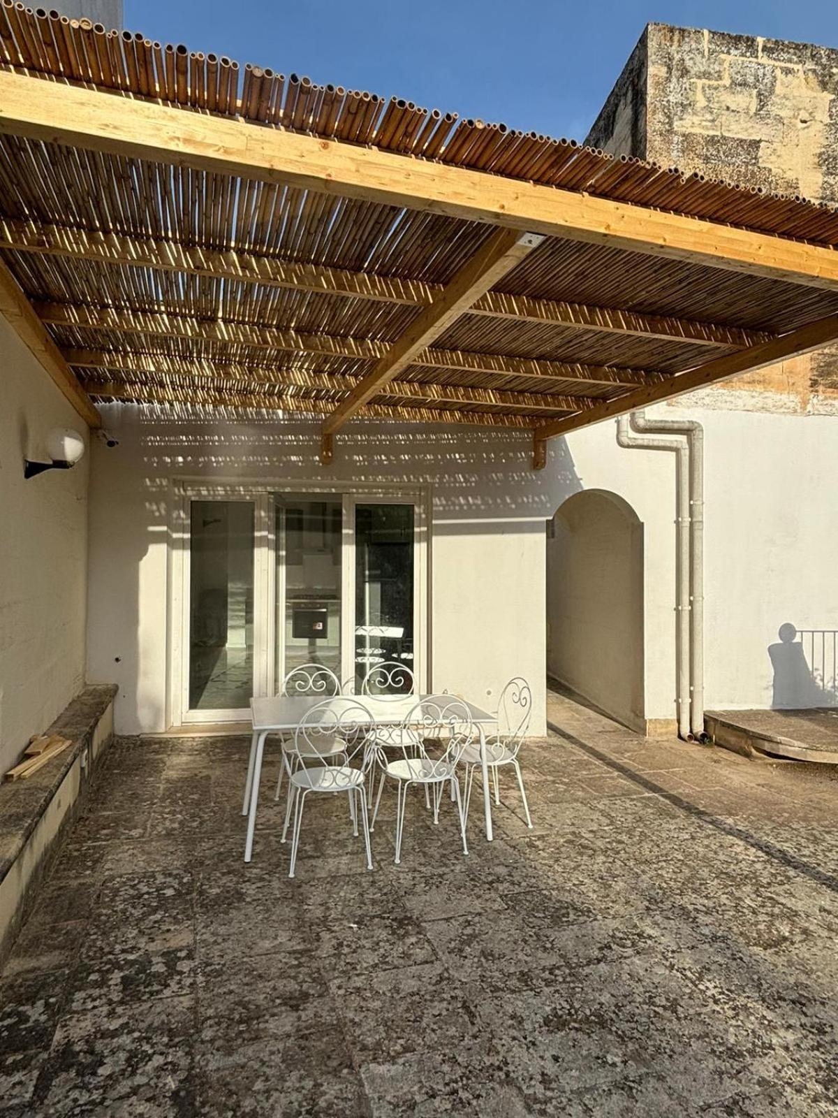 Hotel Terrazza Brancaccio Lecce Exterior foto